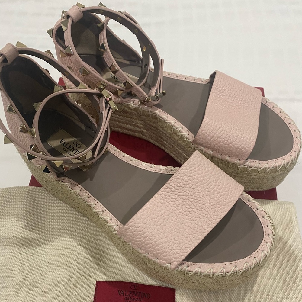 Valentino Garavani Rockstud Espadrilles